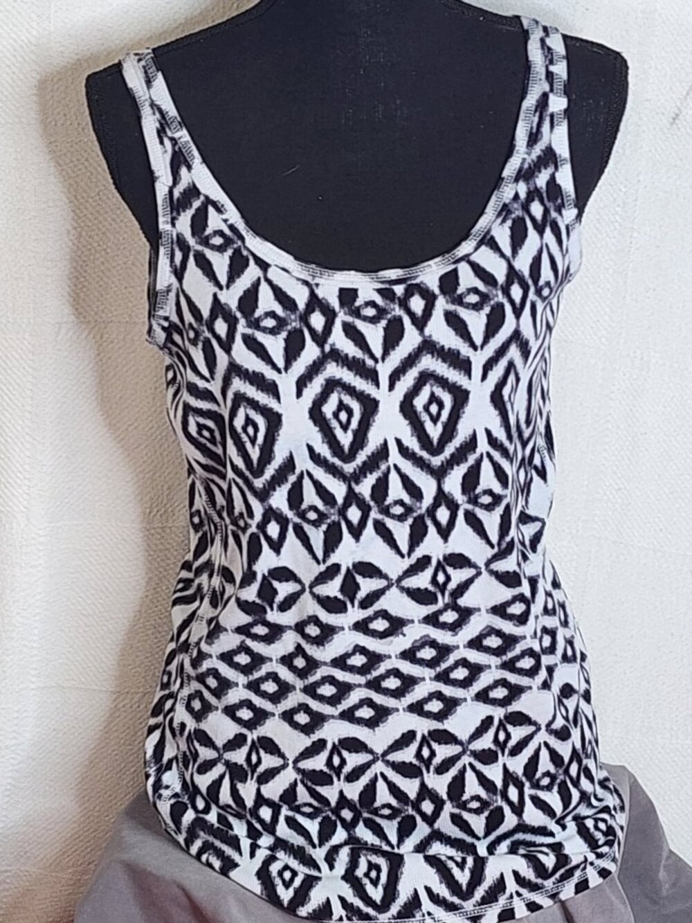 Lane Bryant Black White Geo Print Pretty & Perfect Stretch Cotton Span Top 14/16